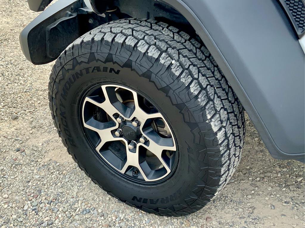 Thumbnail: 2021 Jeep Wrangler - 32