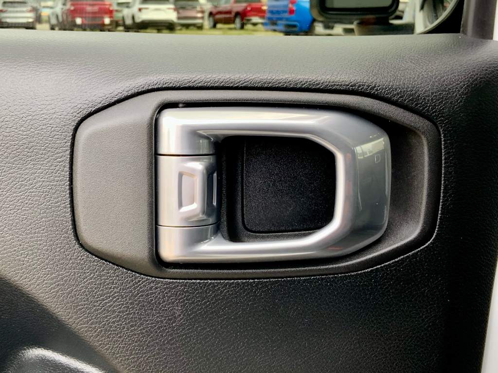 Thumbnail: 2021 Jeep Wrangler - 55