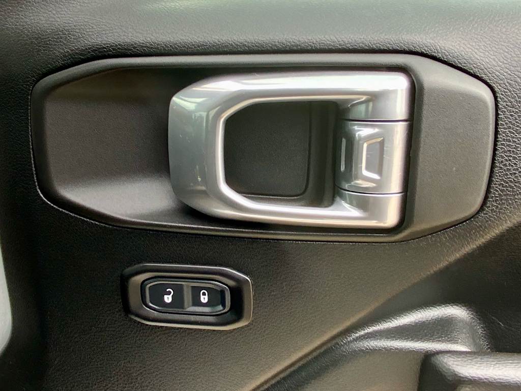 Thumbnail: 2021 Jeep Wrangler - 54