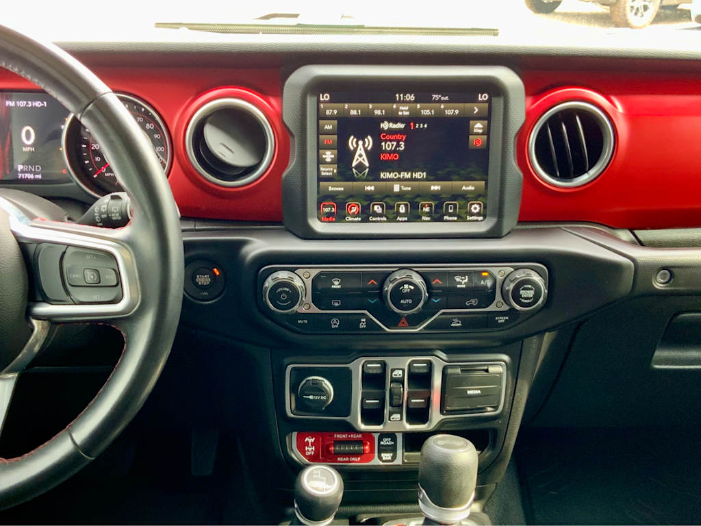 Thumbnail: 2021 Jeep Wrangler - 15