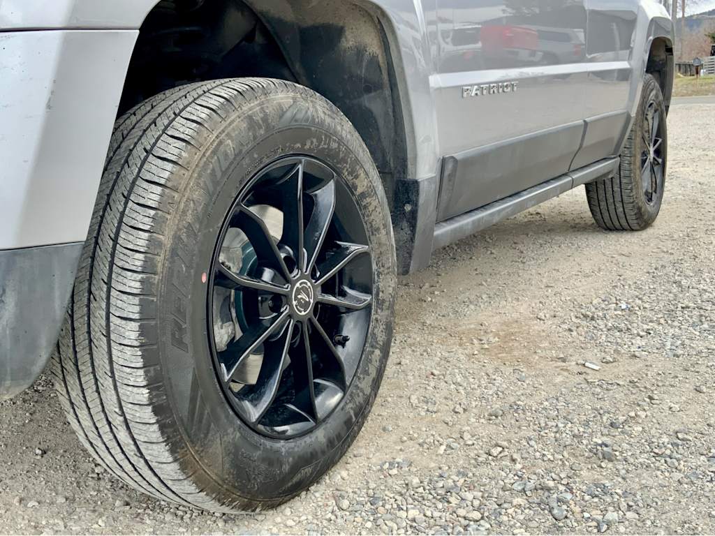 Thumbnail: 2016 Jeep Patriot - 8