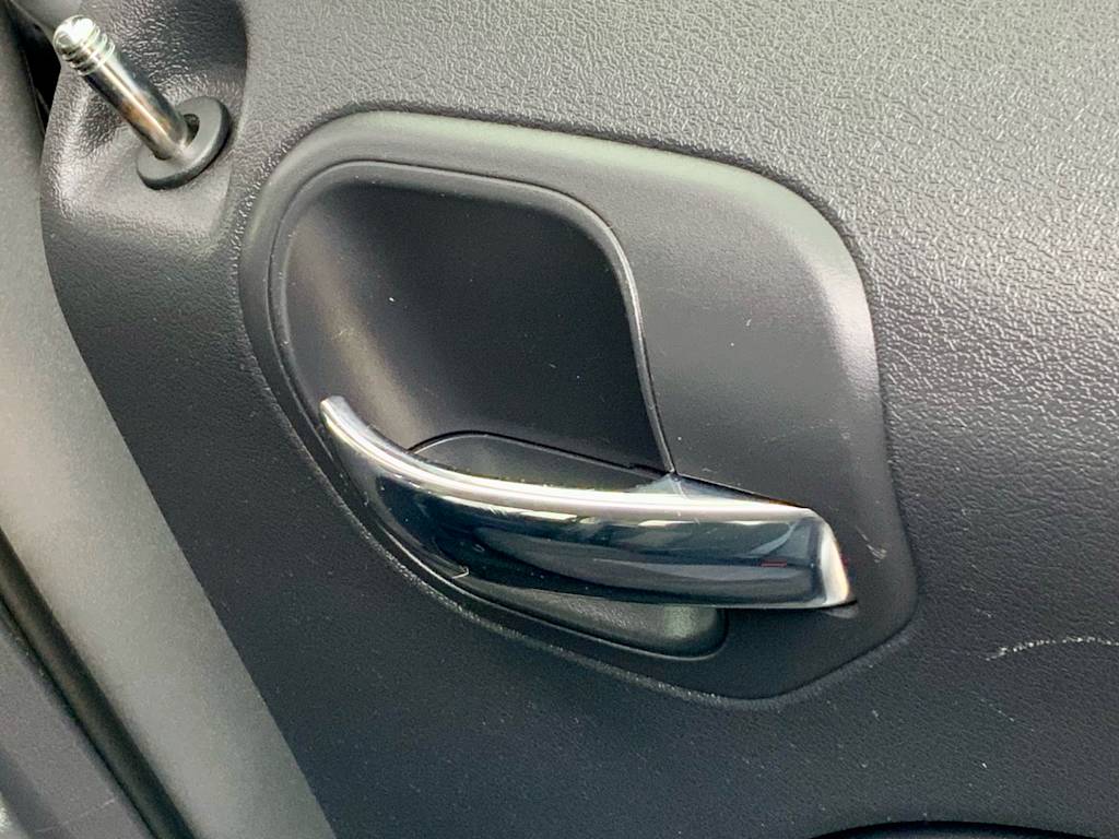 Thumbnail: 2016 Jeep Patriot - 32