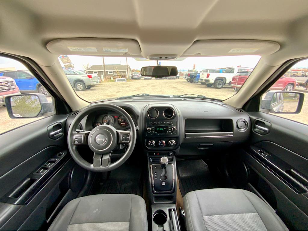 Thumbnail: 2016 Jeep Patriot - 2