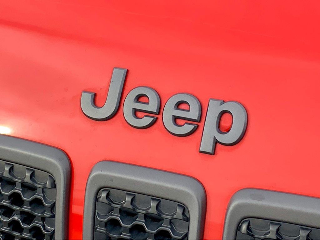 Thumbnail: 2021 Jeep Cherokee - 7
