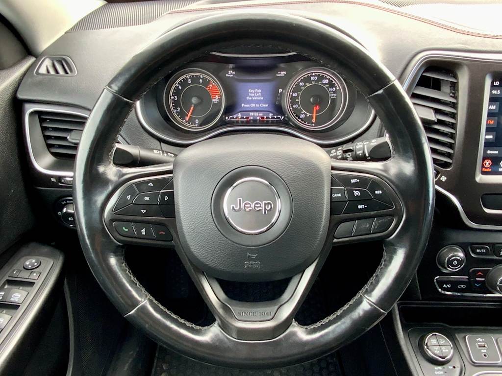 Thumbnail: 2021 Jeep Cherokee - 41