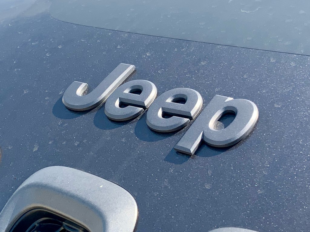 Thumbnail: 2018 Jeep Cherokee - 7