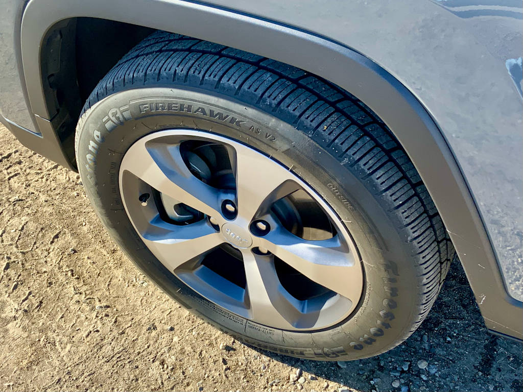 Thumbnail: 2021 Jeep Cherokee - 30