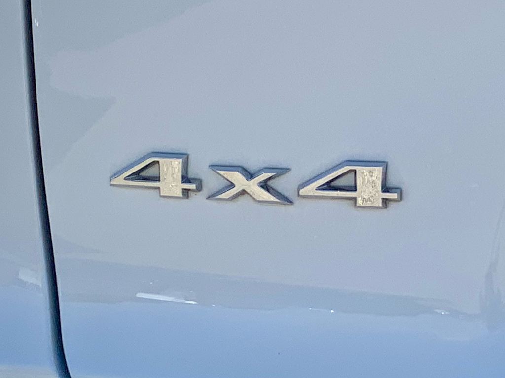 Thumbnail: 2022 Jeep Cherokee - 27