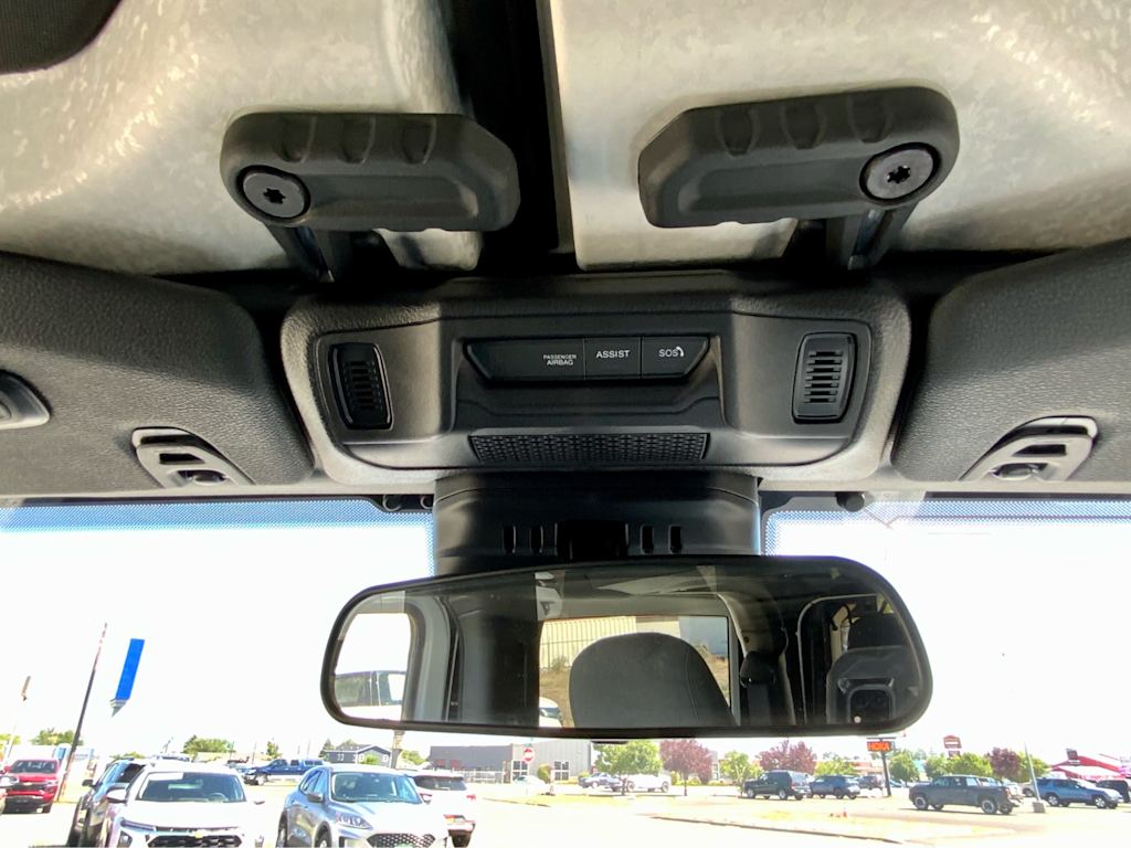 Thumbnail: 2024 Jeep Wrangler - 41