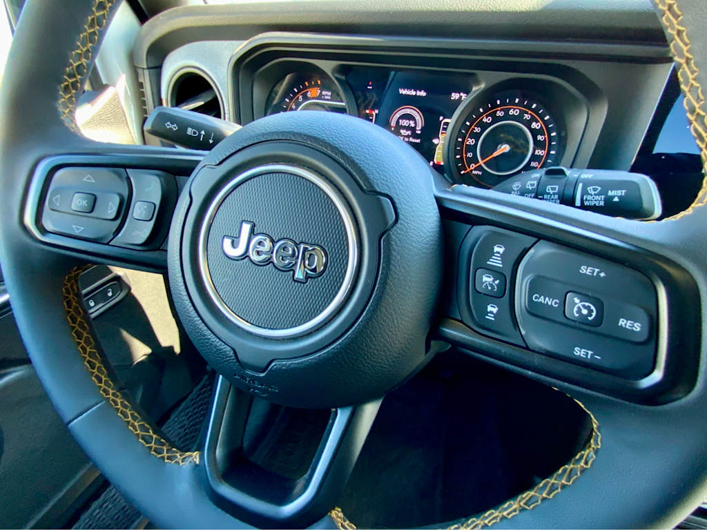 Thumbnail: 2024 Jeep Wrangler - 36