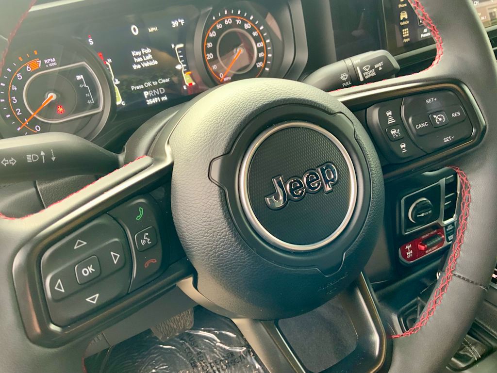 Thumbnail: 2024 Jeep Wrangler - 41