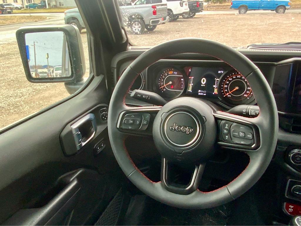 Thumbnail: 2024 Jeep Wrangler - 39