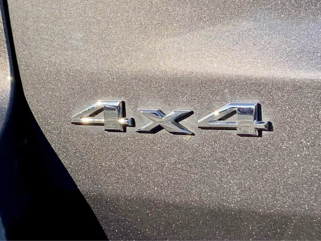 Thumbnail: 2021 Jeep Grand Cherokee - 29