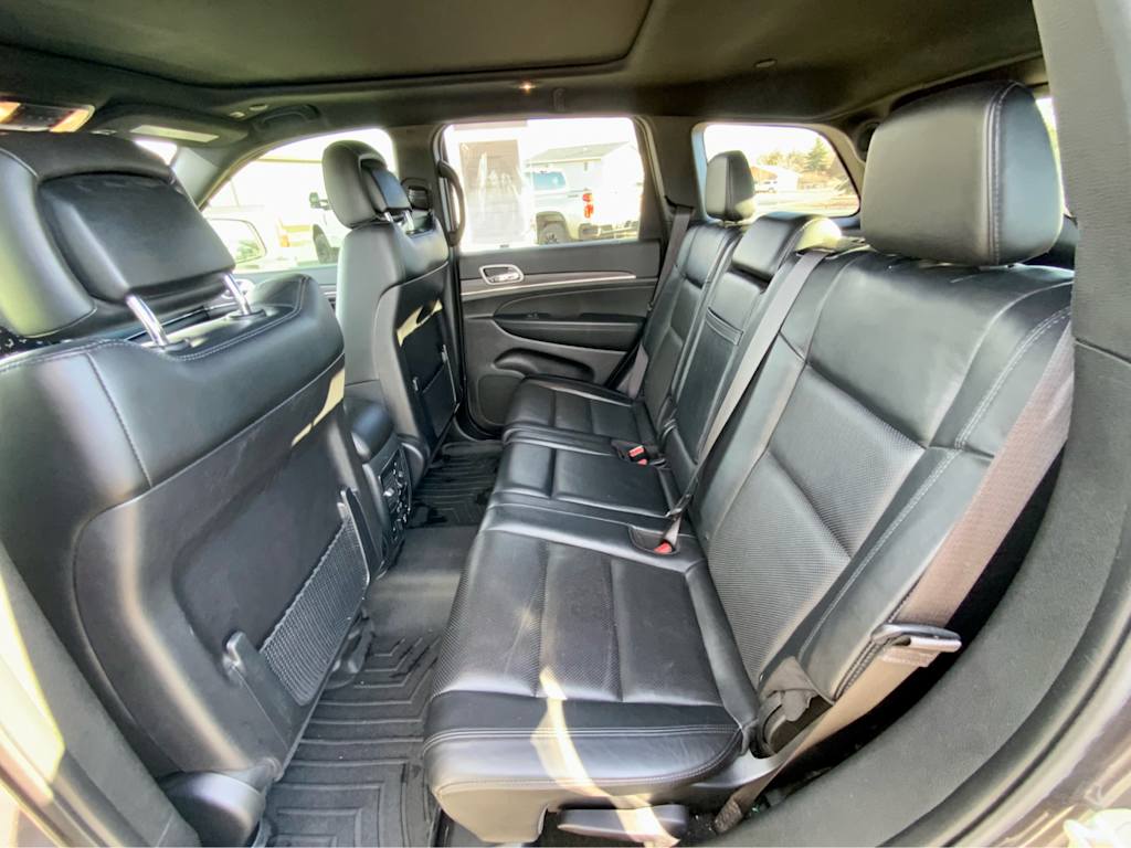 Thumbnail: 2021 Jeep Grand Cherokee - 12