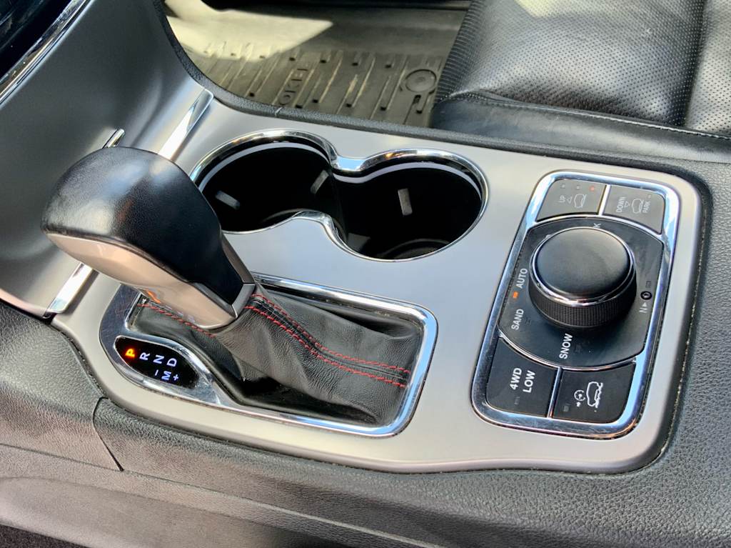 Thumbnail: 2021 Jeep Grand Cherokee - 16