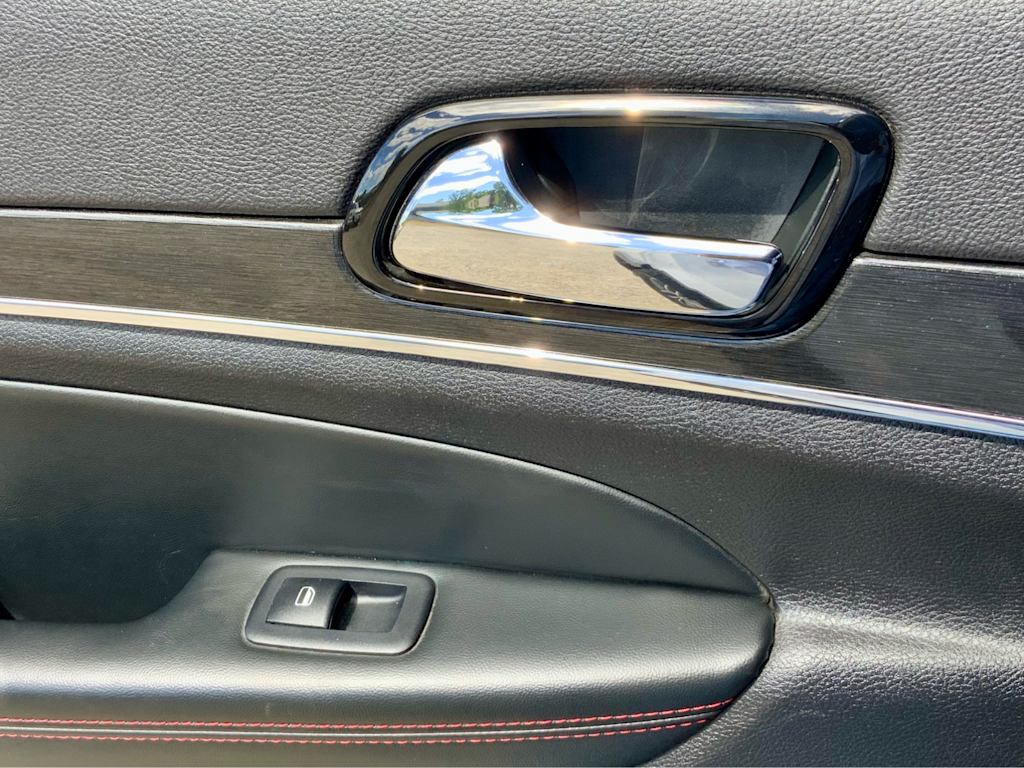 Thumbnail: 2021 Jeep Grand Cherokee - 35