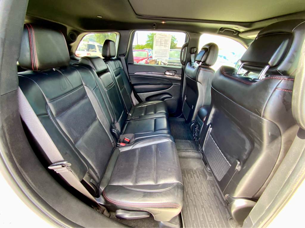Thumbnail: 2021 Jeep Grand Cherokee - 32