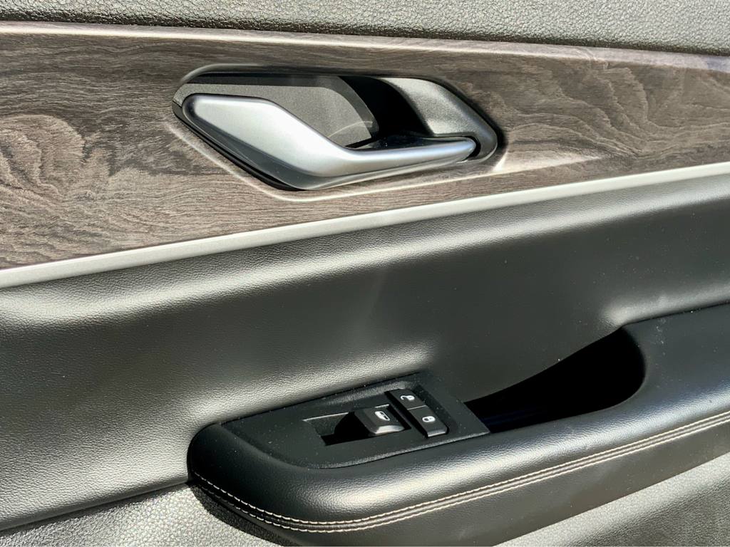 Thumbnail: 2023 Jeep Grand Cherokee - 54