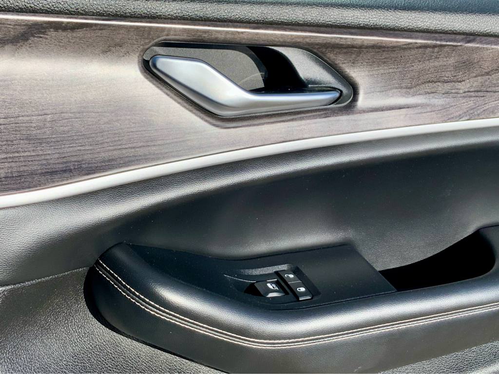 Thumbnail: 2023 Jeep Grand Cherokee - 52