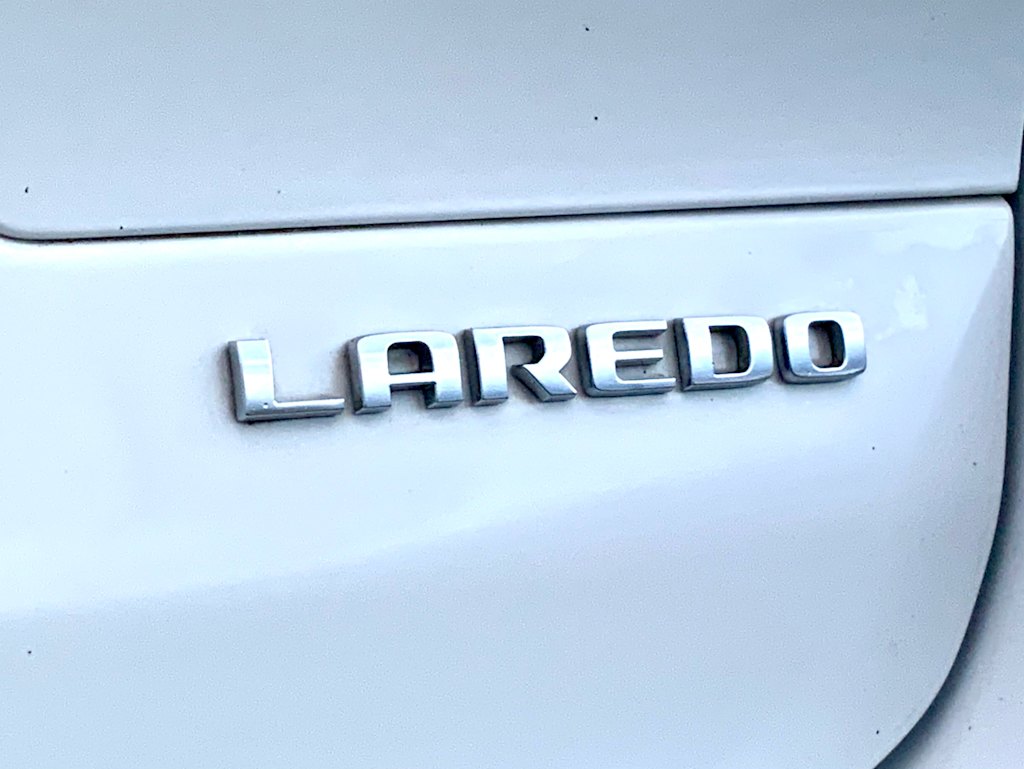 Thumbnail: 2023 Jeep Grand Cherokee L - 32