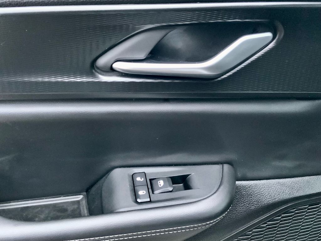 Thumbnail: 2023 Jeep Grand Cherokee L - 53