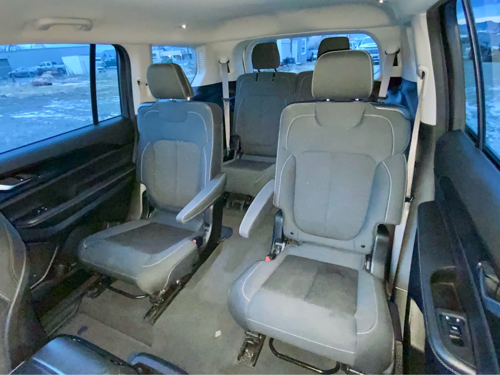 Thumbnail: 2023 Jeep Grand Cherokee L - 35