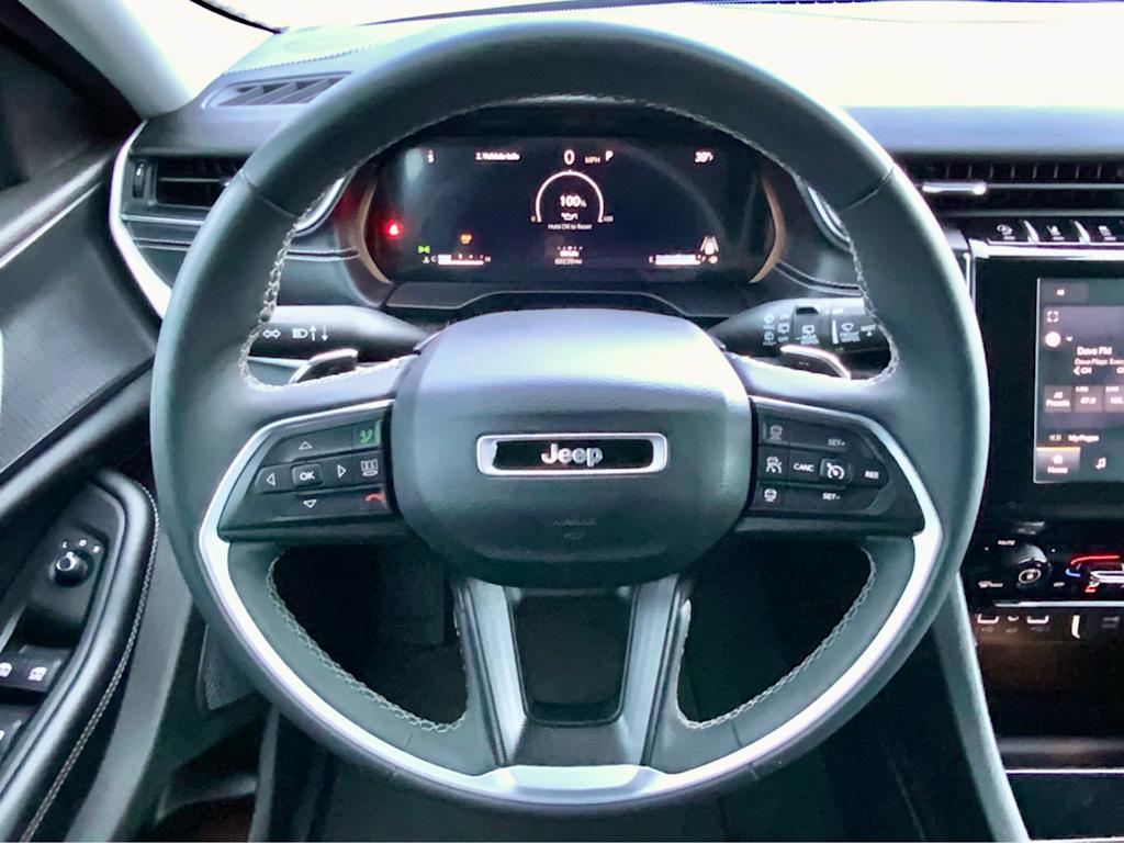 Thumbnail: 2023 Jeep Grand Cherokee L - 42