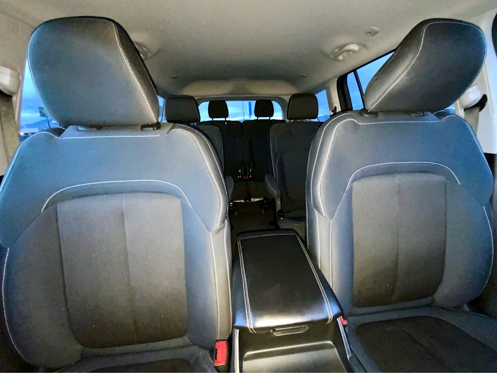 Thumbnail: 2023 Jeep Grand Cherokee L - 38