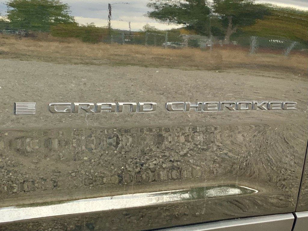 Thumbnail: 2024 Jeep Grand Cherokee L - 19