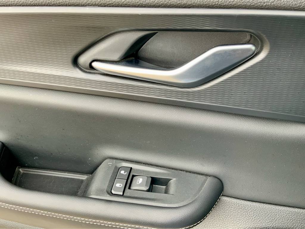 Thumbnail: 2024 Jeep Grand Cherokee L - 57