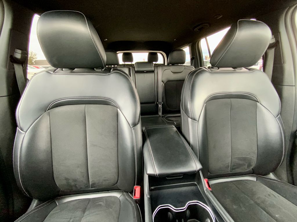 Thumbnail: 2024 Jeep Grand Cherokee L - 42