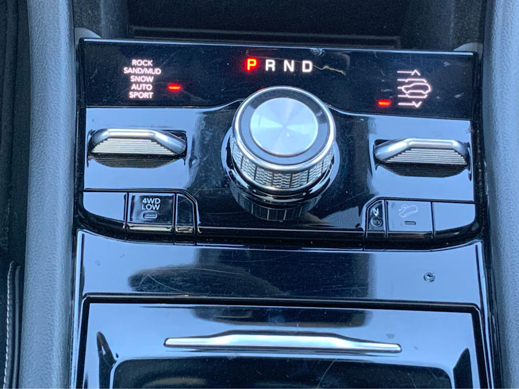 2023 Jeep Grand Cherokee L Overland 36
