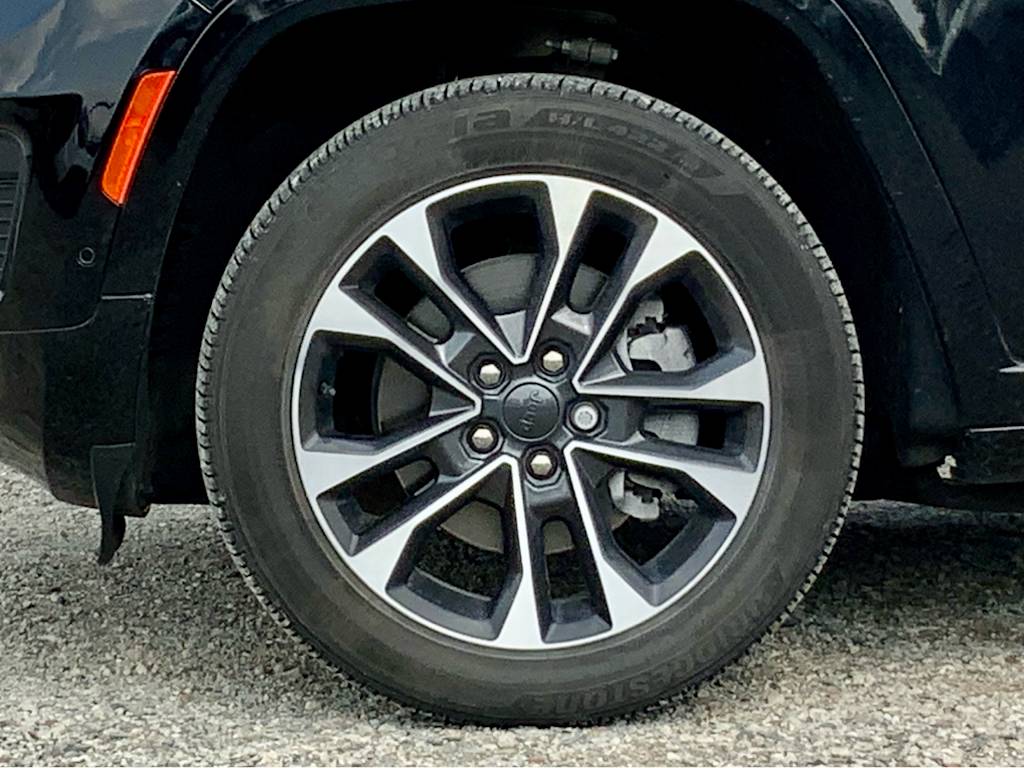 Thumbnail: 2024 Jeep Grand Cherokee L - 8