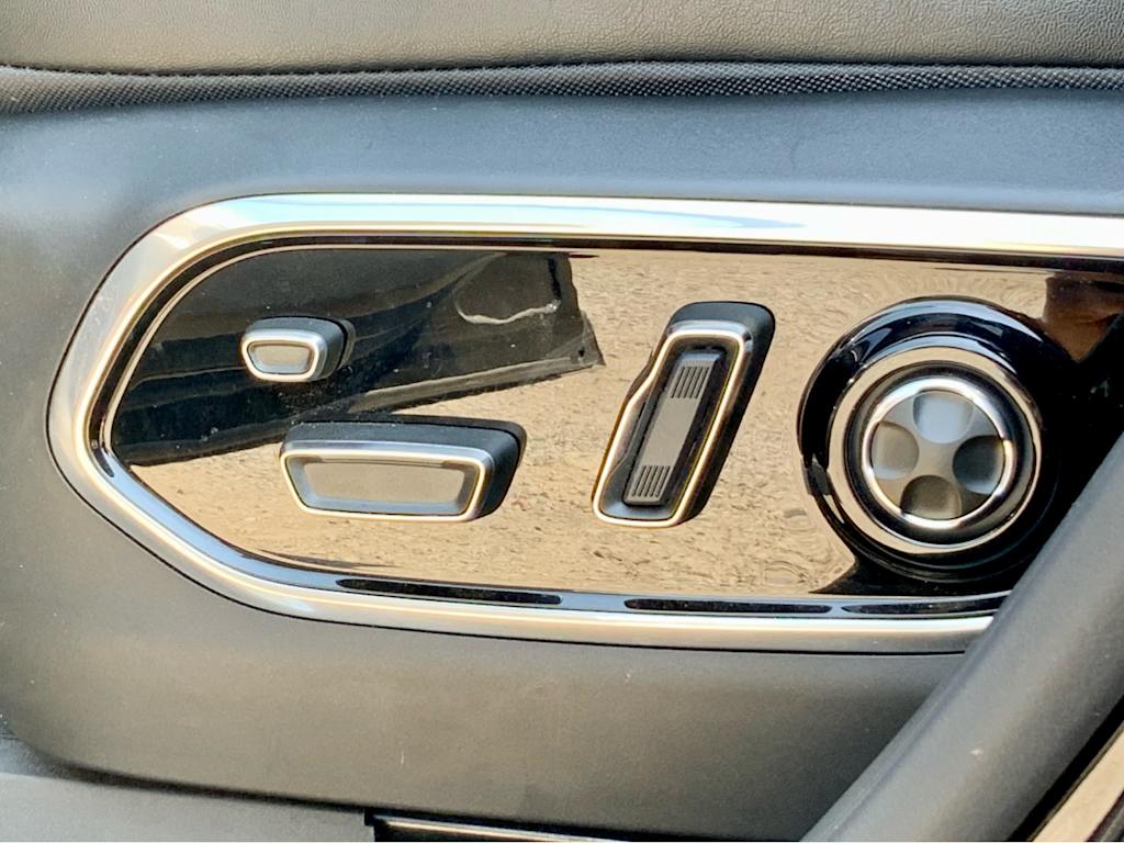 Thumbnail: 2024 Jeep Grand Cherokee L - 40