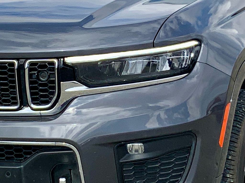 Thumbnail: 2023 Jeep Grand Cherokee L - 23