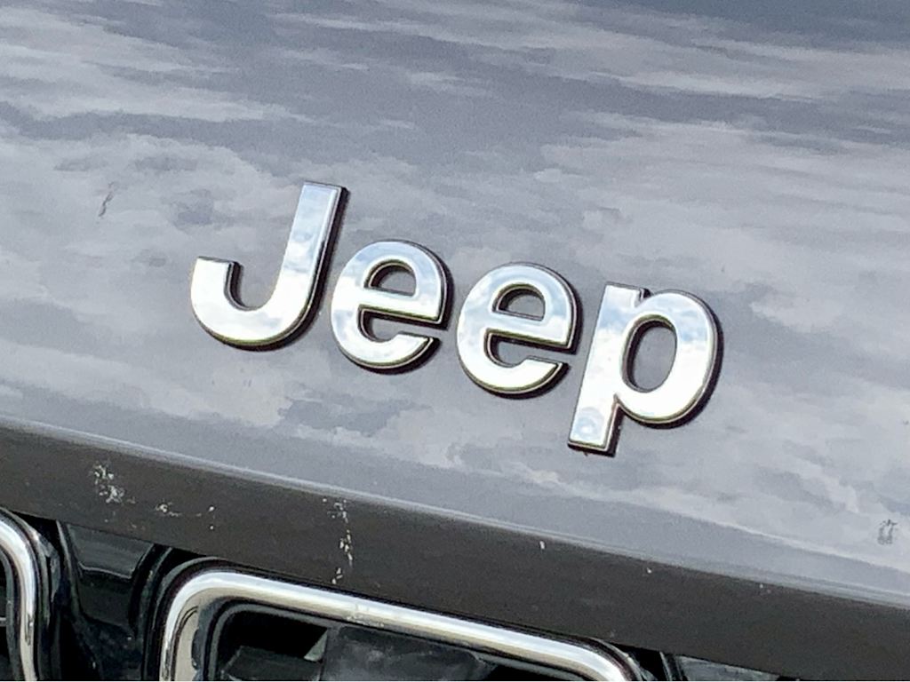 Thumbnail: 2023 Jeep Grand Cherokee L - 7