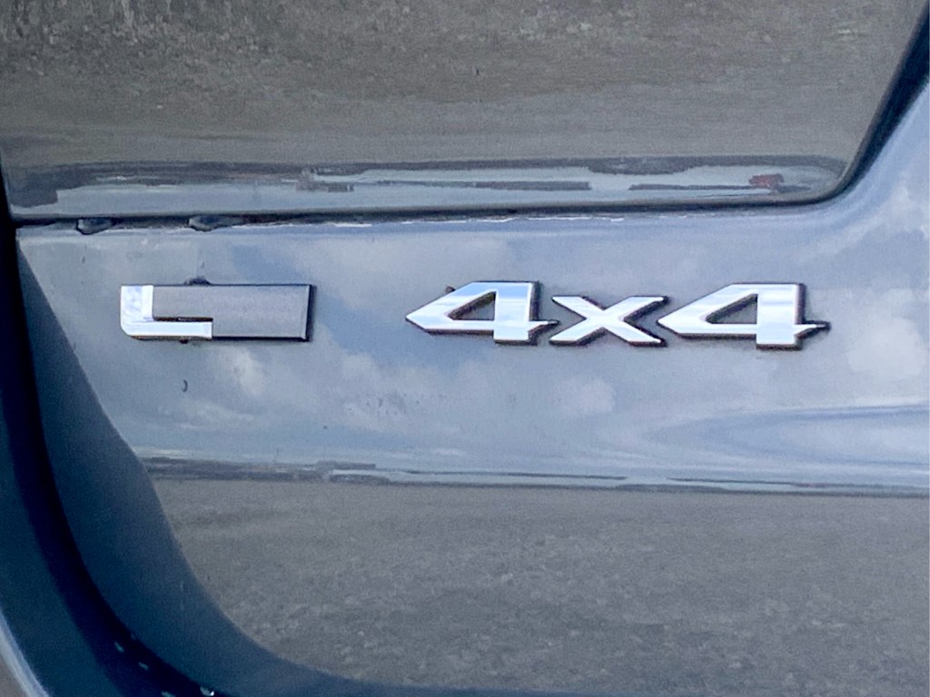 Thumbnail: 2023 Jeep Grand Cherokee L - 28