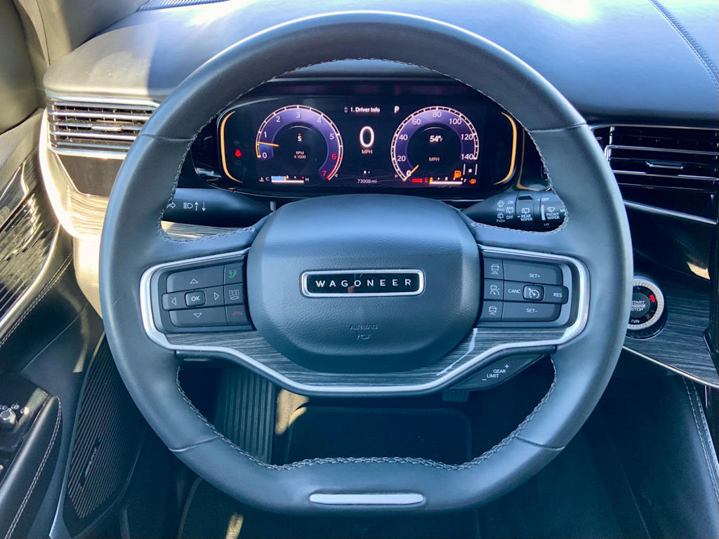 Thumbnail: 2022 Jeep Wagoneer - 37