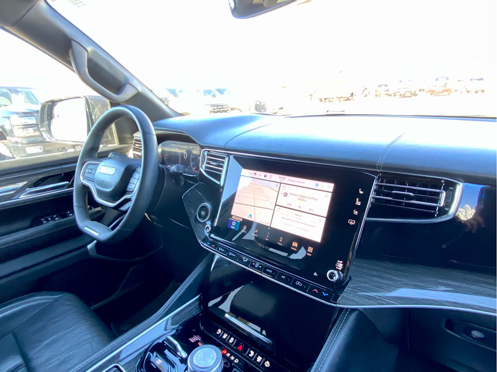 Thumbnail: 2022 Jeep Wagoneer - 39