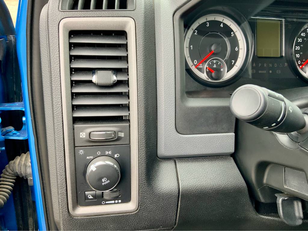 Thumbnail: 2019 RAM 1500 - 32