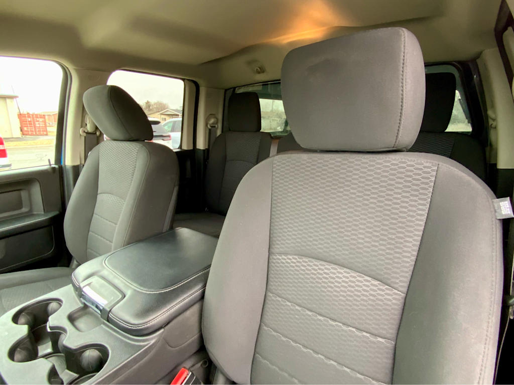 Thumbnail: 2019 RAM 1500 - 29