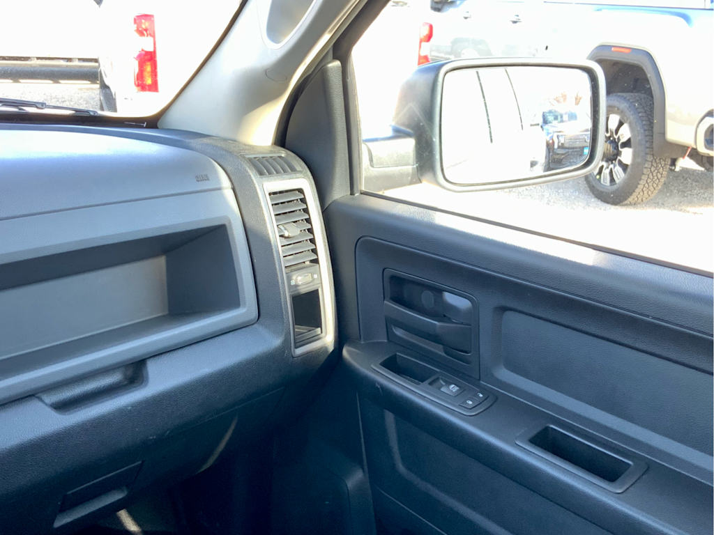 Thumbnail: 2016 RAM 1500 - 37