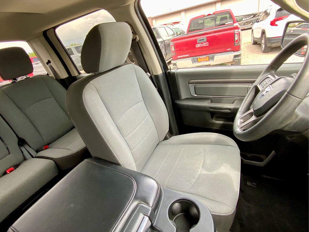 Thumbnail: 2023 RAM 1500 - 34