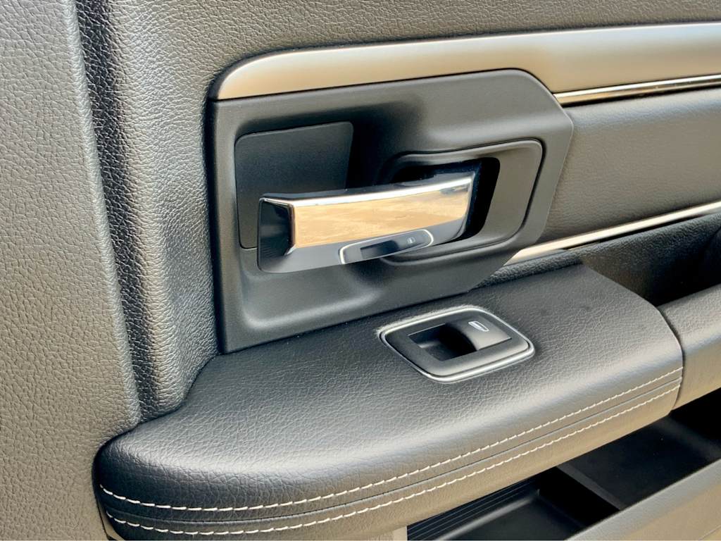 Thumbnail: 2017 RAM 1500 - 51