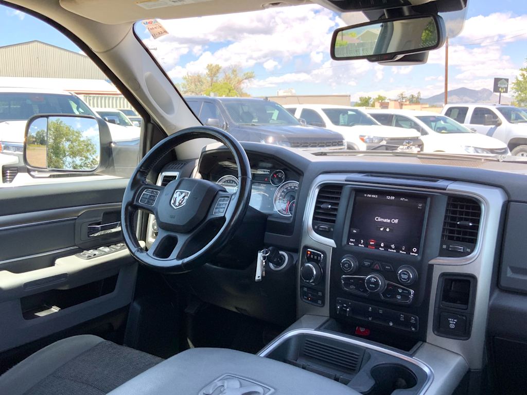 Thumbnail: 2019 RAM 1500 - 32