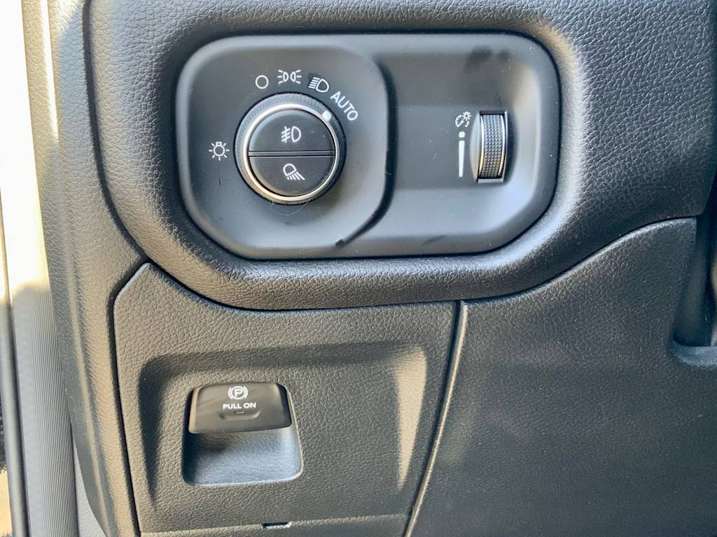 Thumbnail: 2024 RAM 1500 - 47