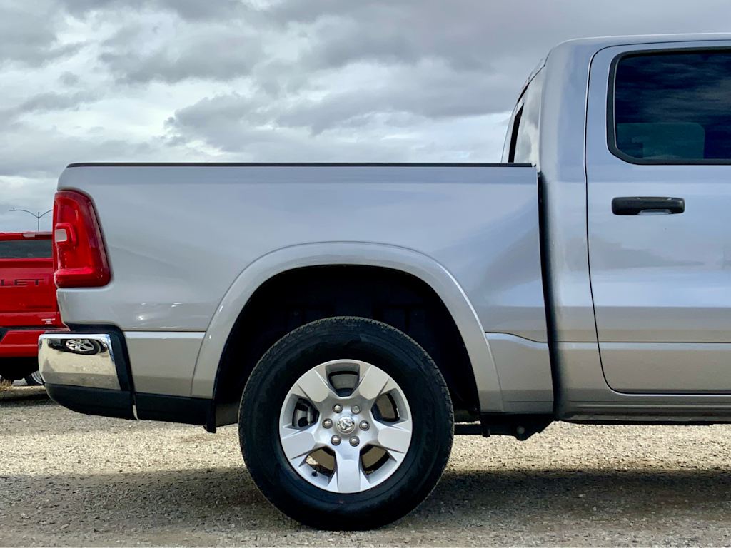 Thumbnail: 2025 RAM 1500 - 8