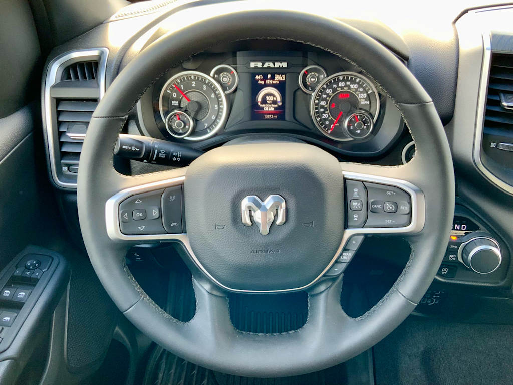 Thumbnail: 2025 RAM 1500 - 41