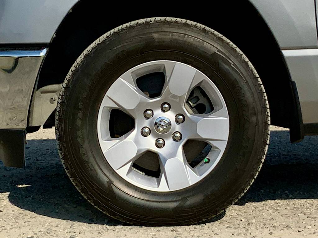 Thumbnail: 2023 RAM 1500 - 27