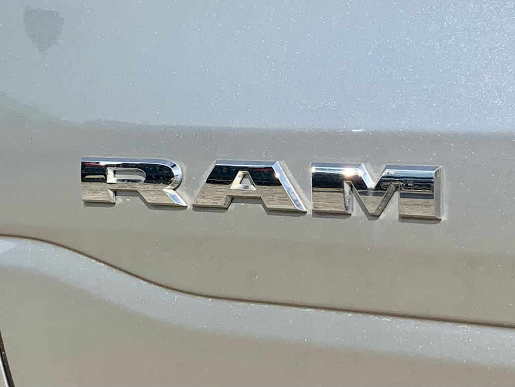 Thumbnail: 2023 RAM 1500 - 32